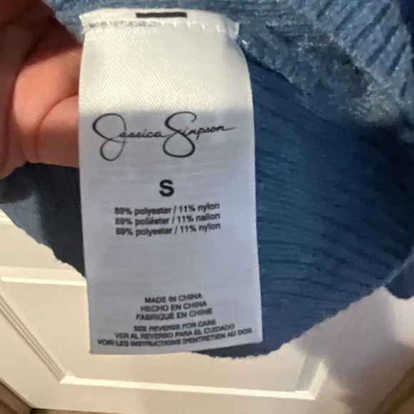 Jessica Simpson light blue sweater size small. - Picture 4 of 5